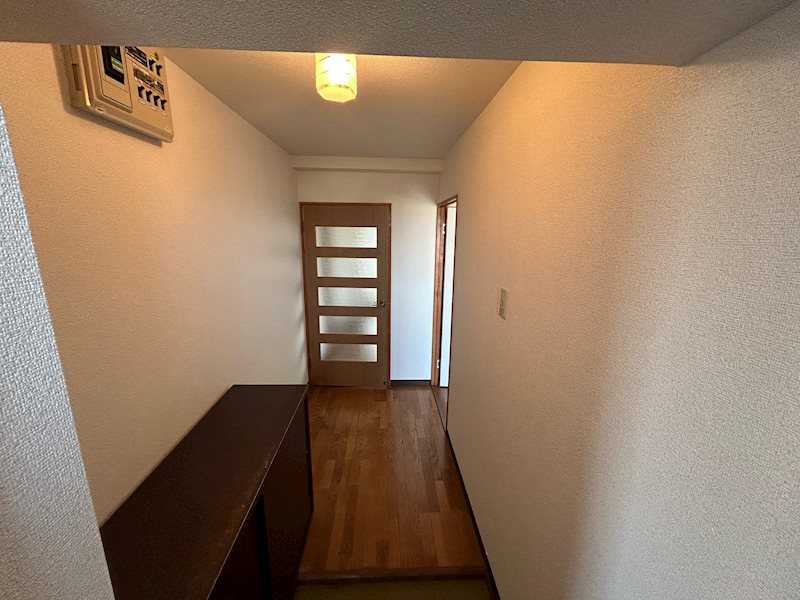 シャトレ苅田Ⅱ 玄関