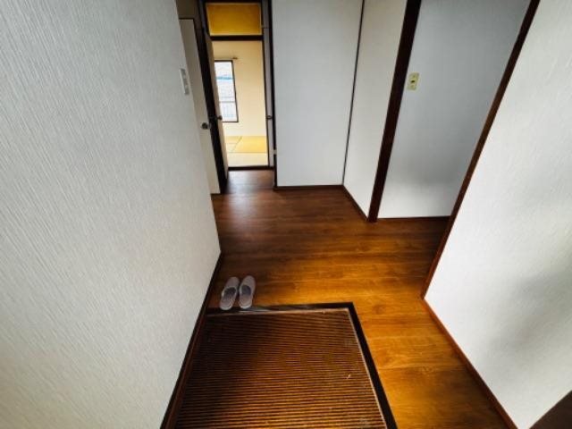 向江荘 玄関