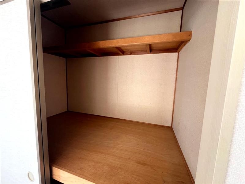 フレグランス・クレフォートA棟 収納