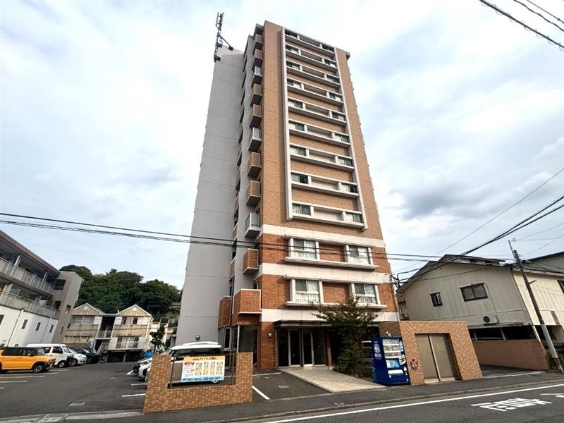 ハイネス槻田 外観