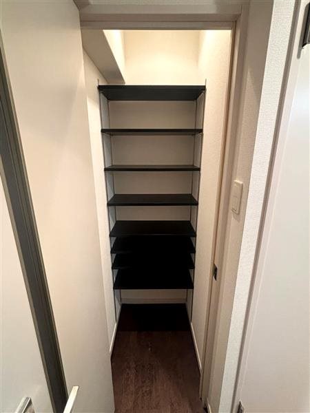 ハイネス槻田 収納