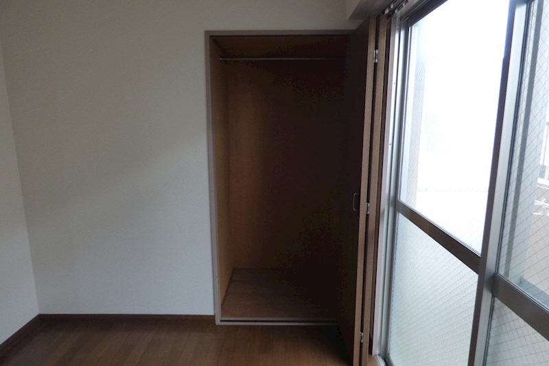 マンション葉山自由ヶ丘 収納