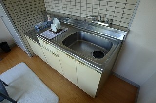 マルイチ鳴水 キッチン