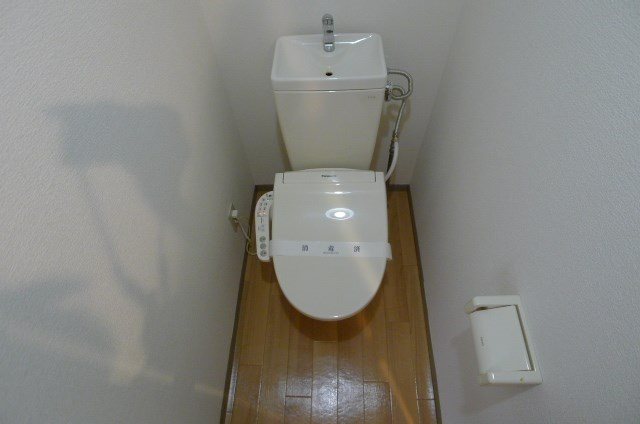 アベニュー竹末 トイレ