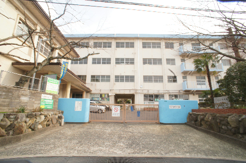パラシオ赤坂B棟 中学校