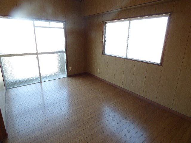 さかえコーポ ベッドルーム