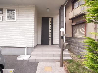 日の出町1丁目戸建 エントランス