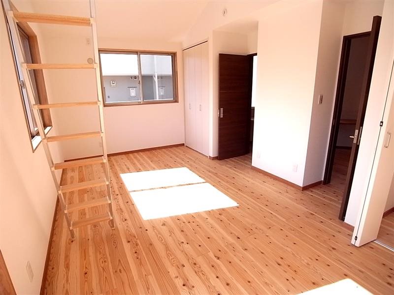 日の出町1丁目戸建 ベッドルーム