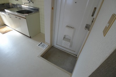 アベニュー医生ケ丘 玄関