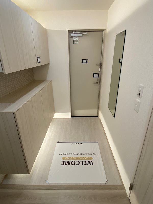 D-ROOM八幡駅前 玄関