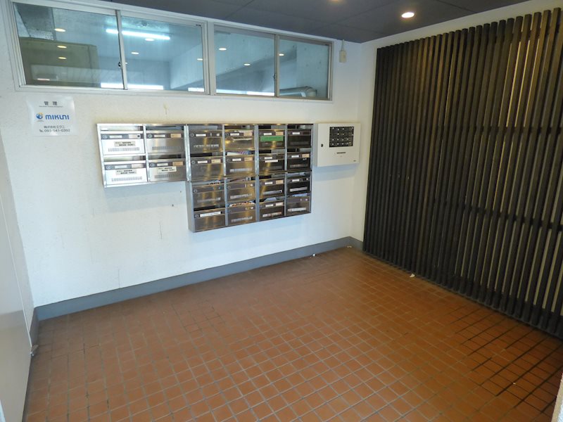 角田ビル片野新町 ロビー
