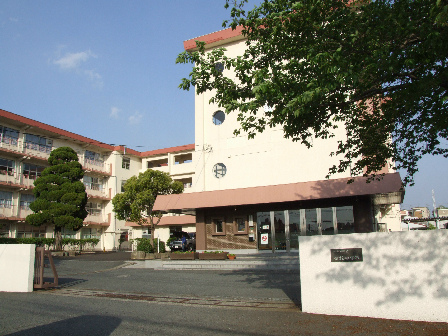 ハイネス若園 中学校