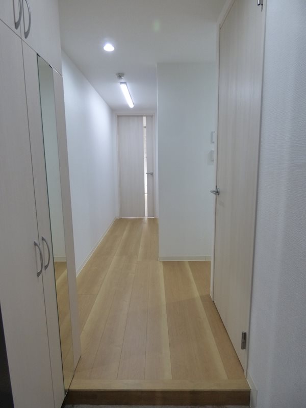 Forest court Ⅱ 玄関