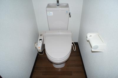 協和リバーサイドビル トイレ