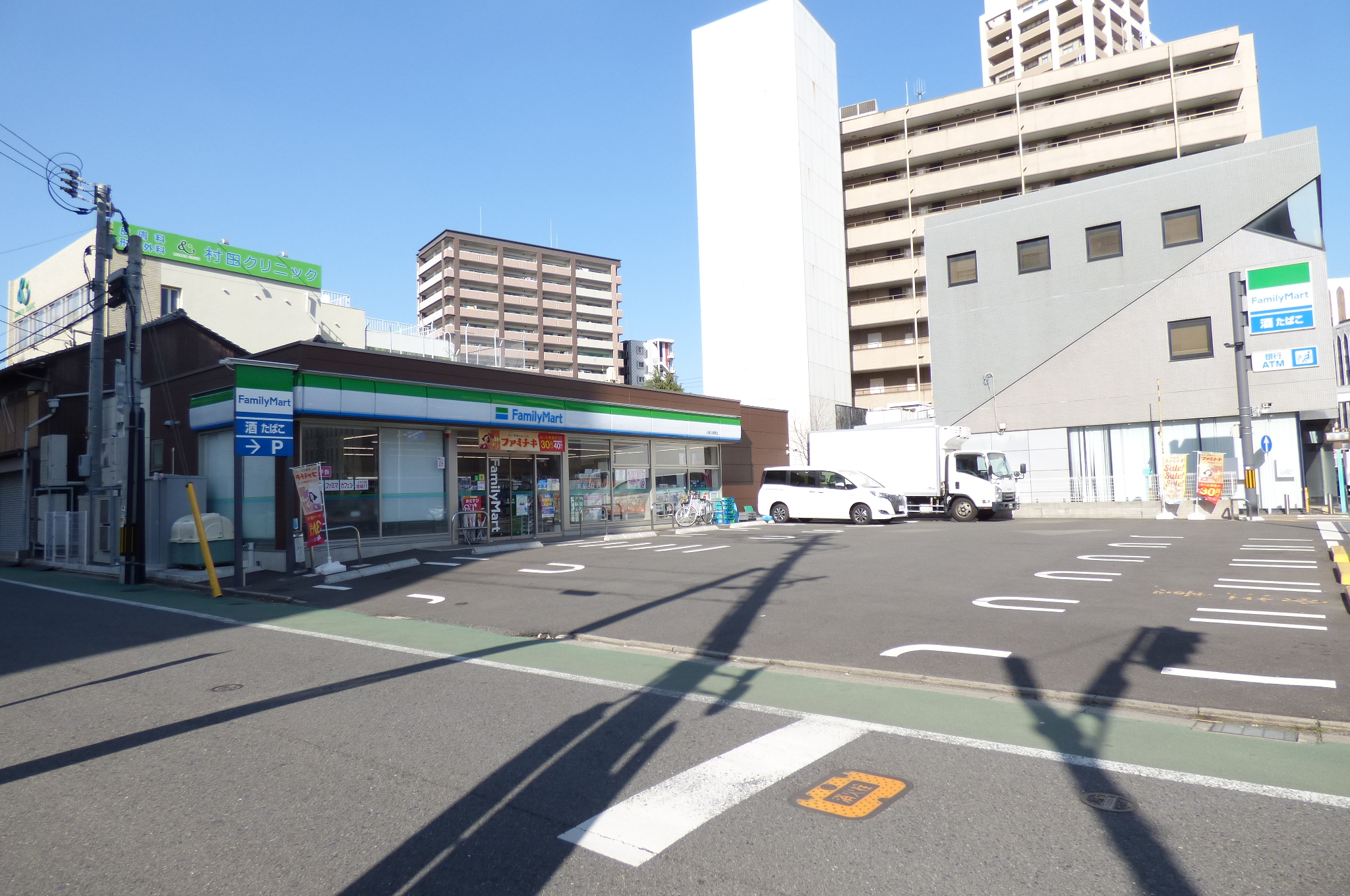 ホワイトパレス黄金 コンビニ