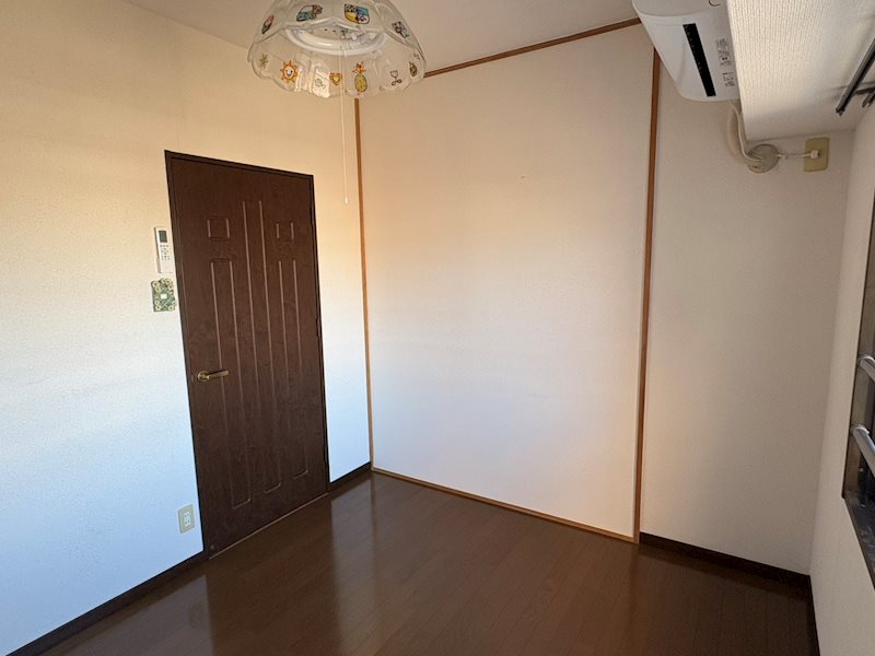 サンパーク足原 ベッドルーム