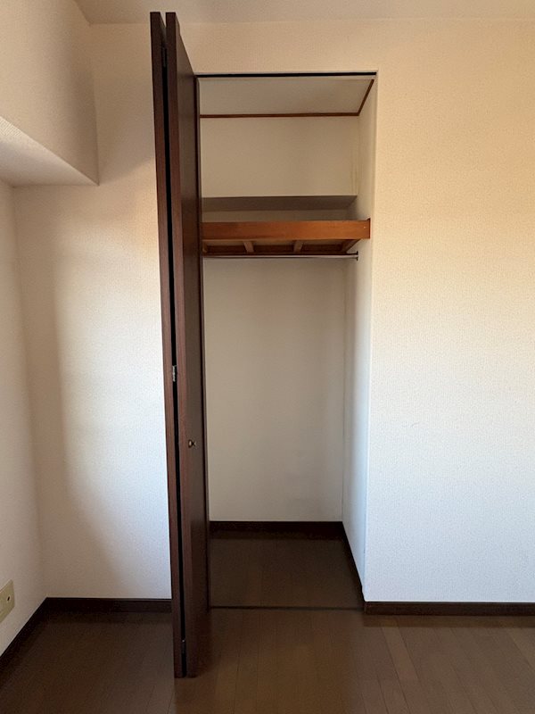 サンパーク足原 収納