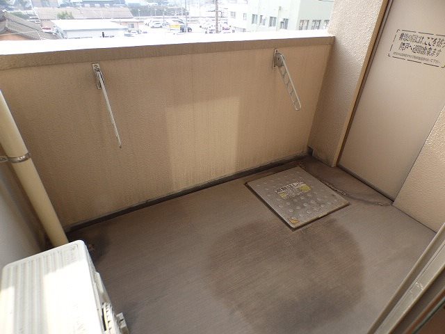 サンシャイン・キャナル小倉 ベランダ