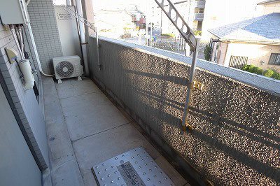 ガーデンホームズ茶屋町 ベランダ