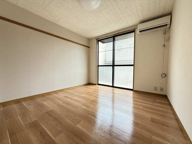 ＷＥＳＴ　ＶＩＬＬＡＧＥ リビング