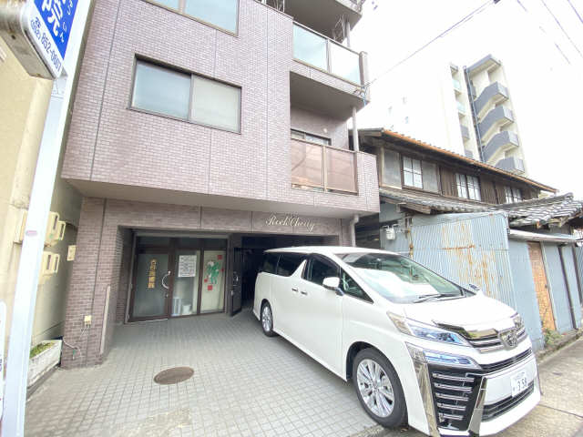 ＲｏｃｋＣｈｅｒｒｙMANSION エントランス