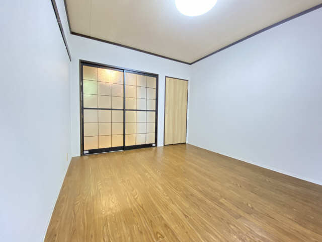 フォーブル早川Ａ棟 リビング