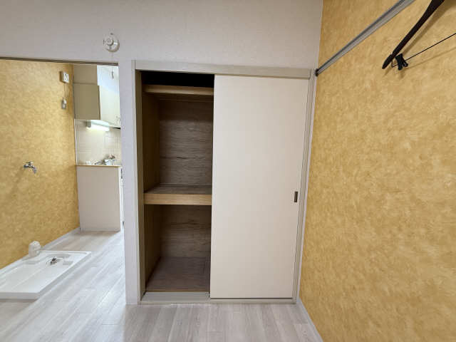 プチメゾン川原 収納