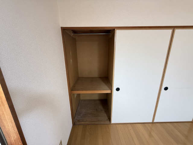 ドーミトリ前山Ｃ棟 収納