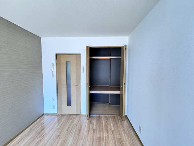 リフェール川名 収納