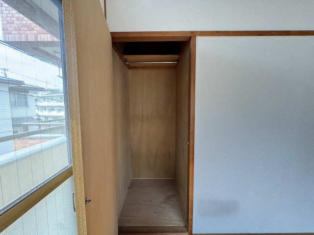 メゾン神村 収納