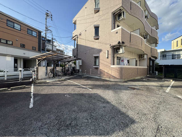 ルミナリエ本山 駐車場