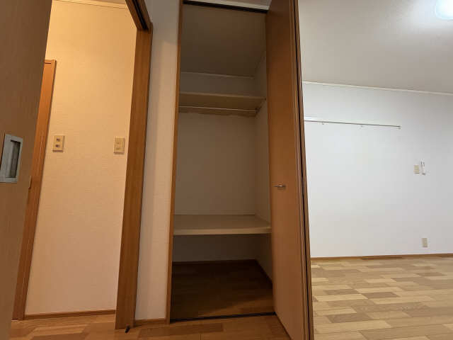 グリーンヒル見附 収納