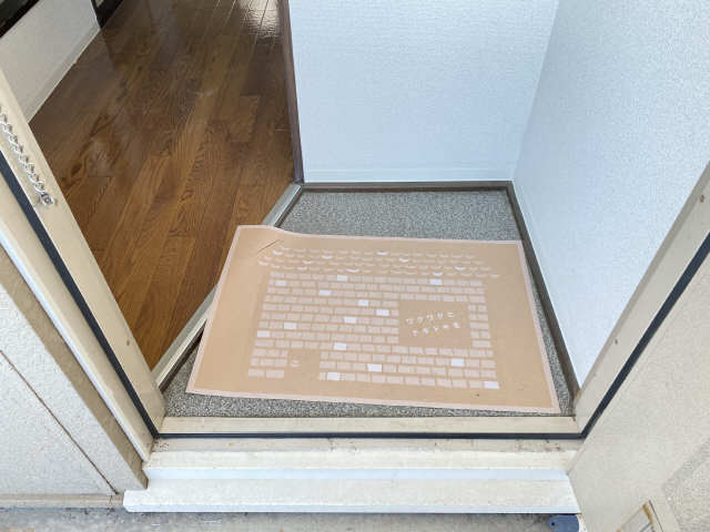 フォーブル早川Ａ棟 玄関