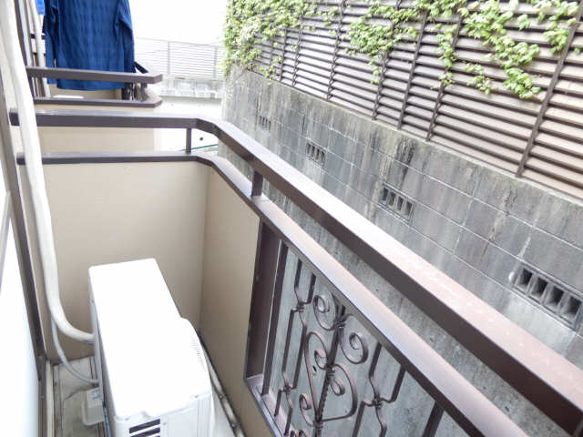 フォーブル早川Ａ棟 ベランダ