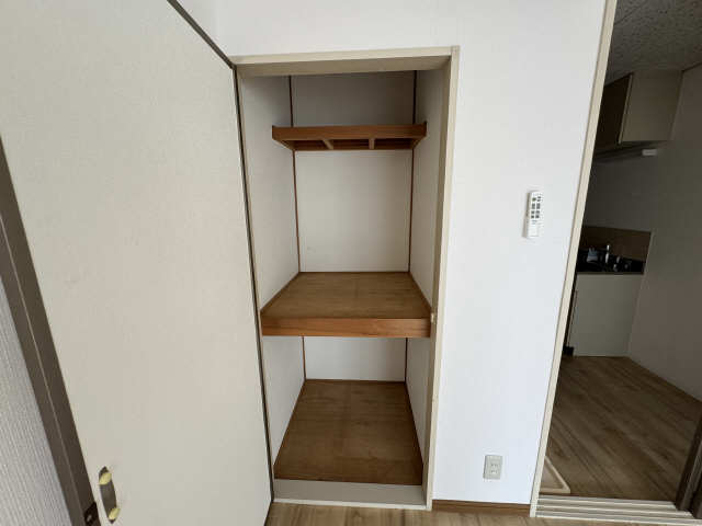コートウエスト 収納