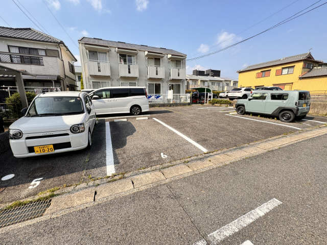 エクセルゴウシ 駐車場