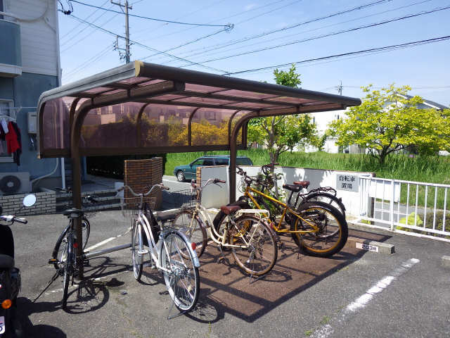 ユースフラッツ その他