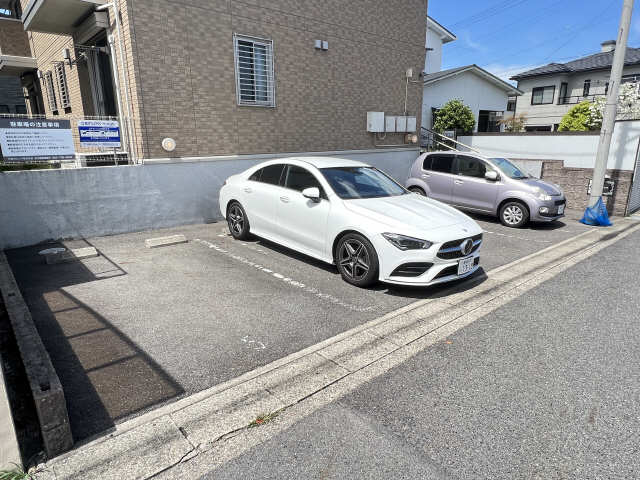 Ｓｋｙ　Ｃｏｕｒｔ 駐車場