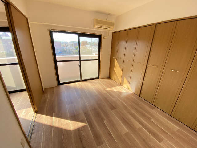 アイレ その他