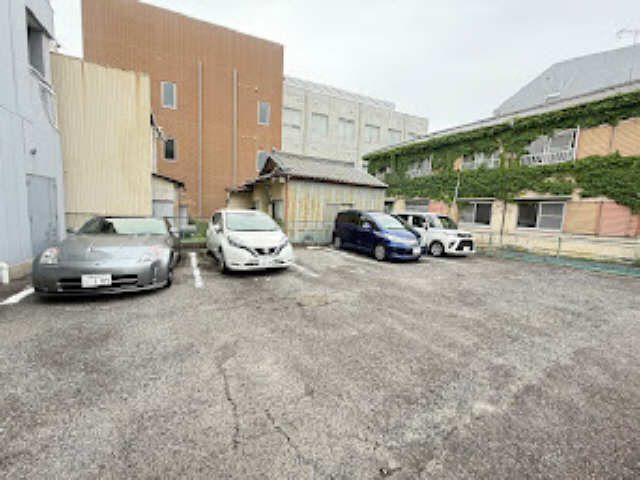 ビオラハイツ 駐車場