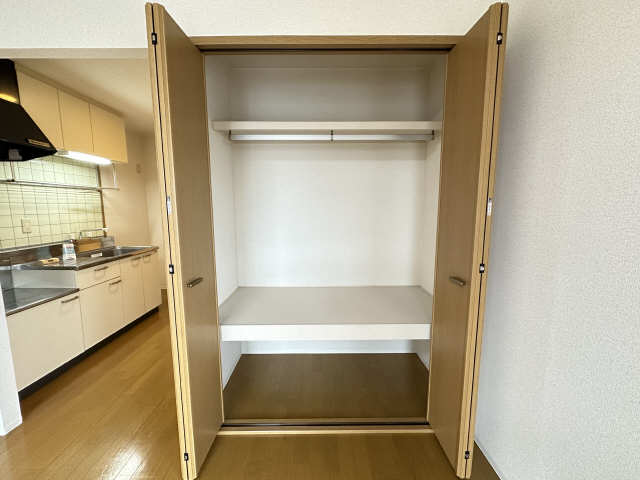 アヴェニューコート中野Ｃ棟 収納