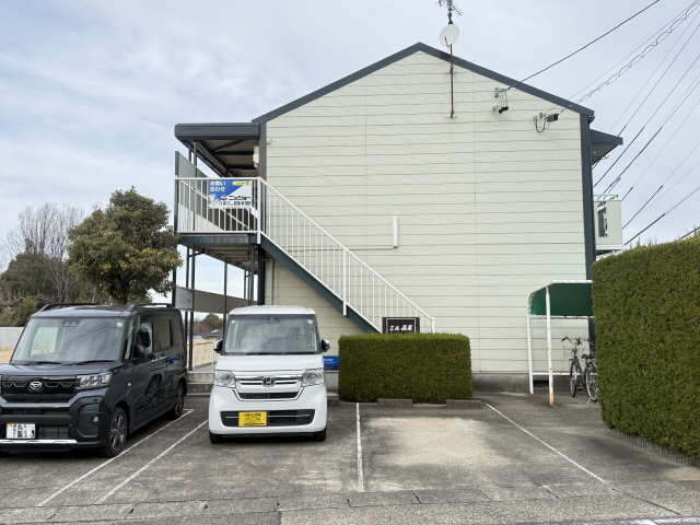 エル高峯 駐車場