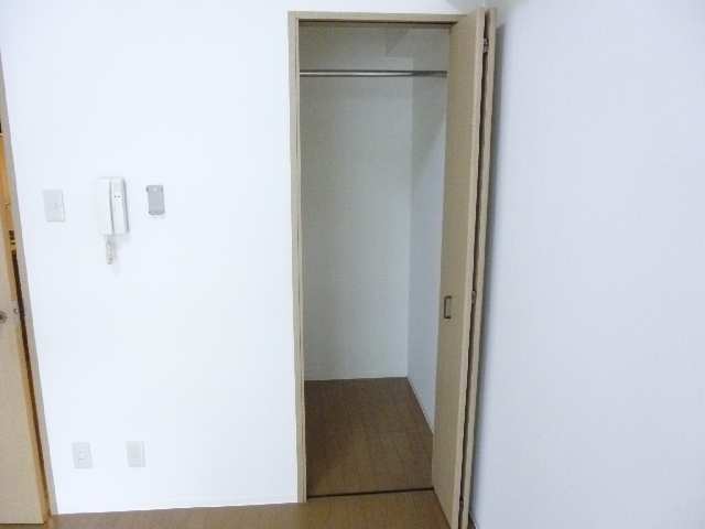 ヴィオレ山手 収納
