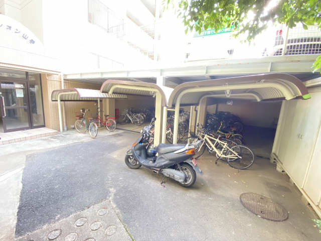 アビタシオン山手 その他