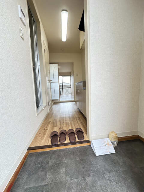 ロッヂ竜美丘 玄関