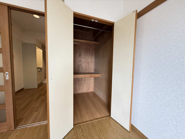 アビタシオン山手 収納