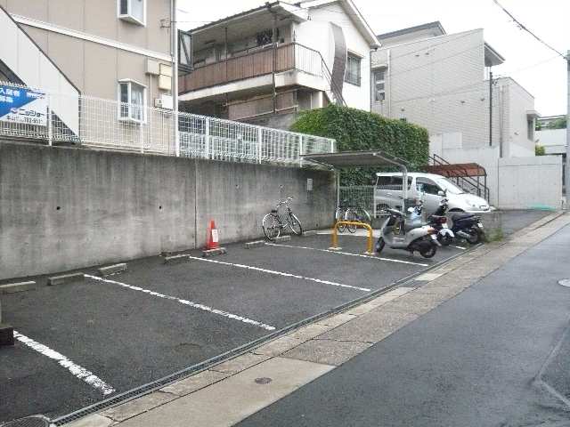 ジュネス園山 その他