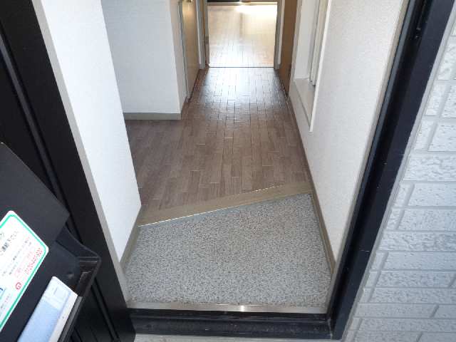 プリムローズヒルⅡ 玄関