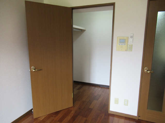 Ｅｎａｍユーアイ 収納