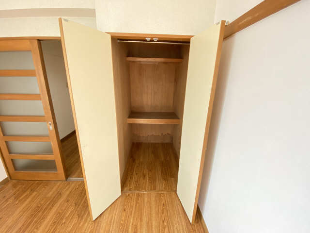 アビタシオン山手 収納